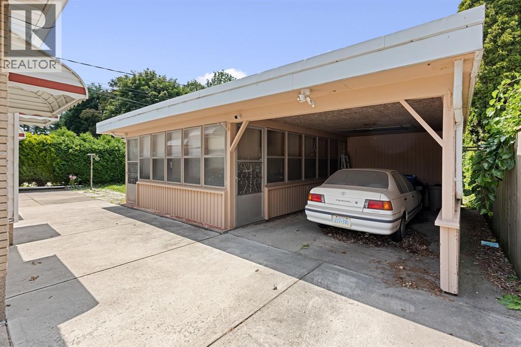 3425 Woodlawn Avenue, Windsor, Ontario  N8W 2J4 - Photo 4 - 26015776