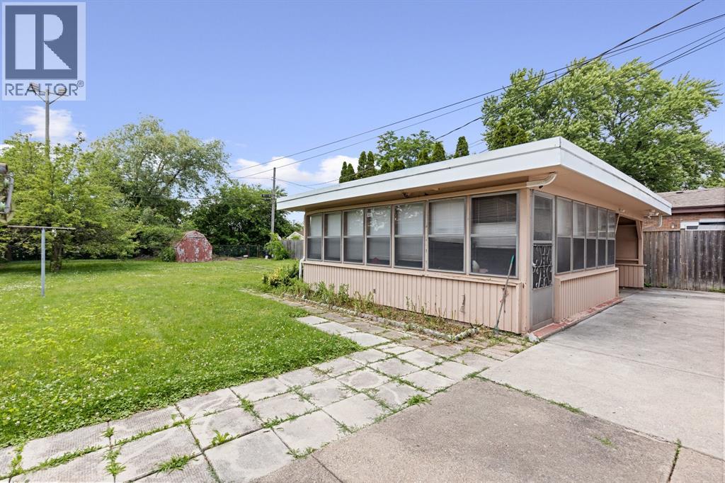 3425 Woodlawn Avenue, Windsor, Ontario  N8W 2J4 - Photo 5 - 26015776