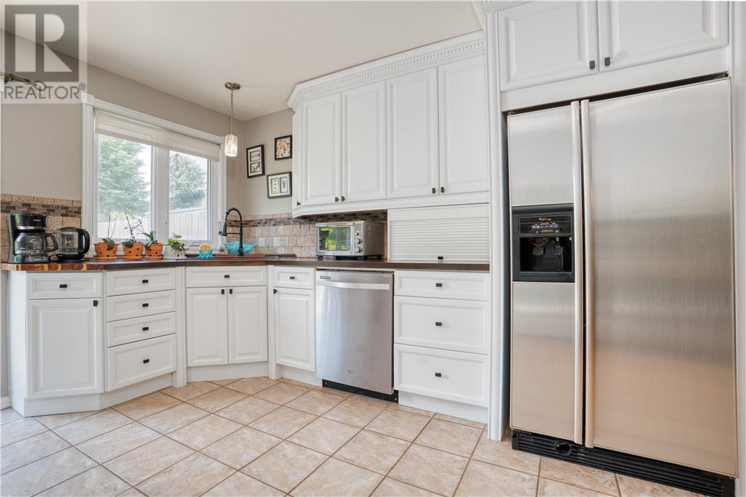 223 Springhill, Garson, Ontario  P3L 1L1 - Photo 4 - 2128951