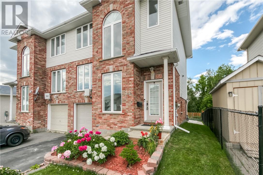 22 Timber Ridge Court, Sudbury, Ontario  P3E 6K1 - Photo 2 - 2128837