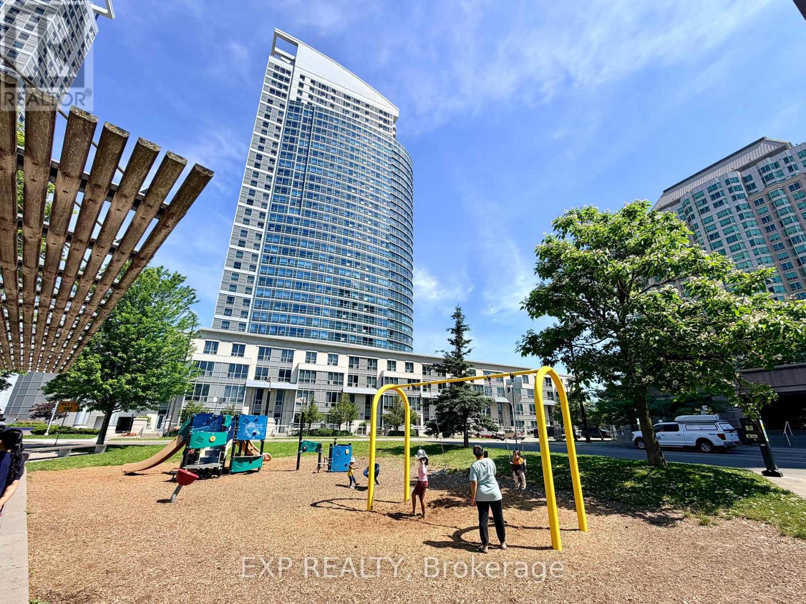 2101 - 38 Lee Centre Drive, Toronto, Ontario  M1H 3J7 - Photo 14 - E13511666