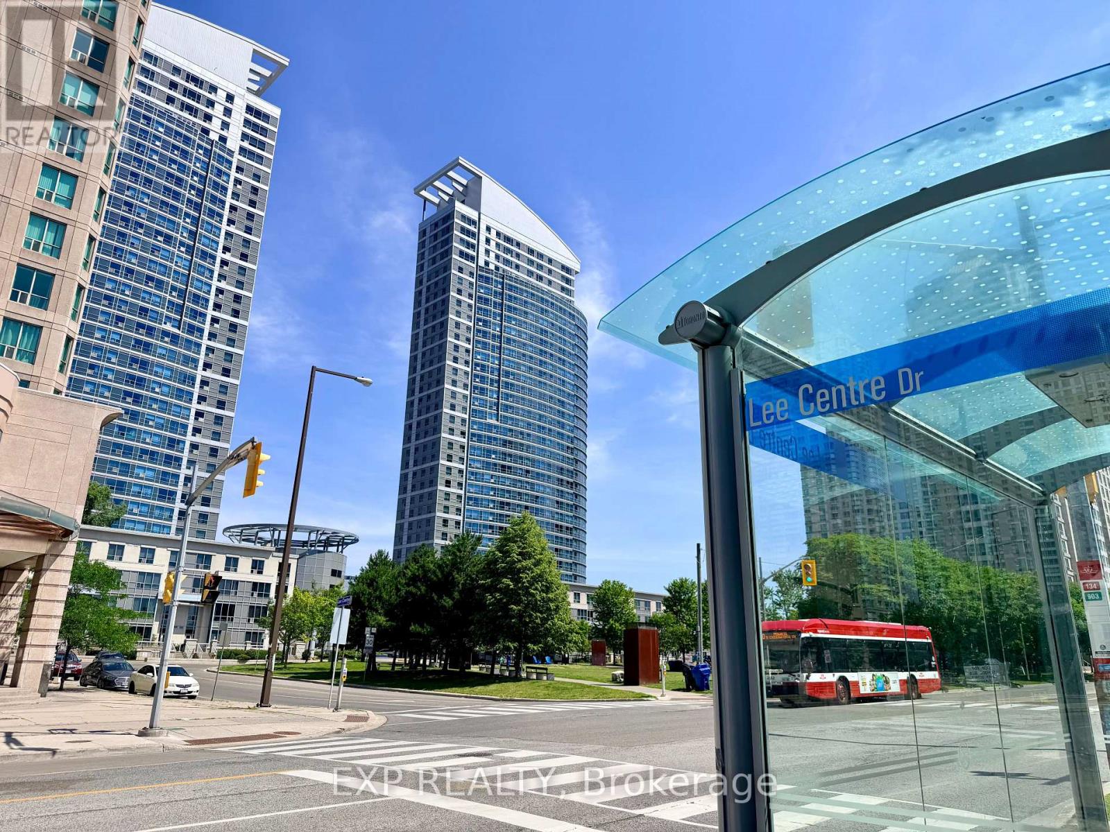 2101 - 38 Lee Centre Drive, Toronto, Ontario  M1H 3J7 - Photo 15 - E13511666