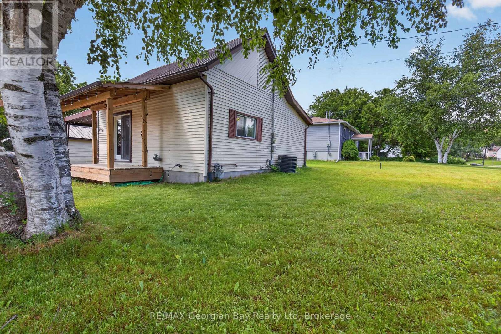 676 3rd Avenue, Tay, Ontario  L0K 1R0 - Photo 18 - S13505772