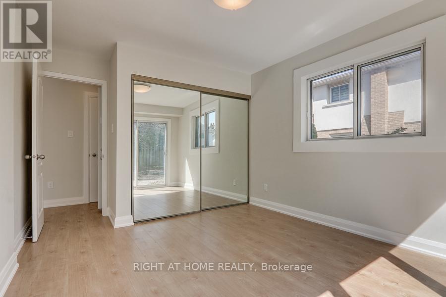 2126 Varency Drive, Mississauga, Ontario L5K 1C3 - Photo 17 - W13511558