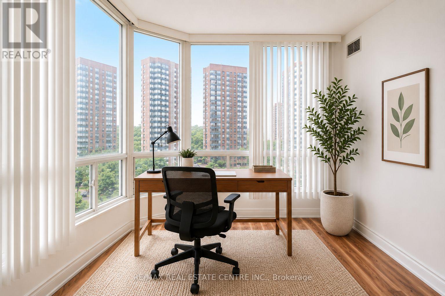 811 - 115 Hillcrest Avenue, Mississauga, Ontario L5B 3Y9 - Photo 11 - W13511560