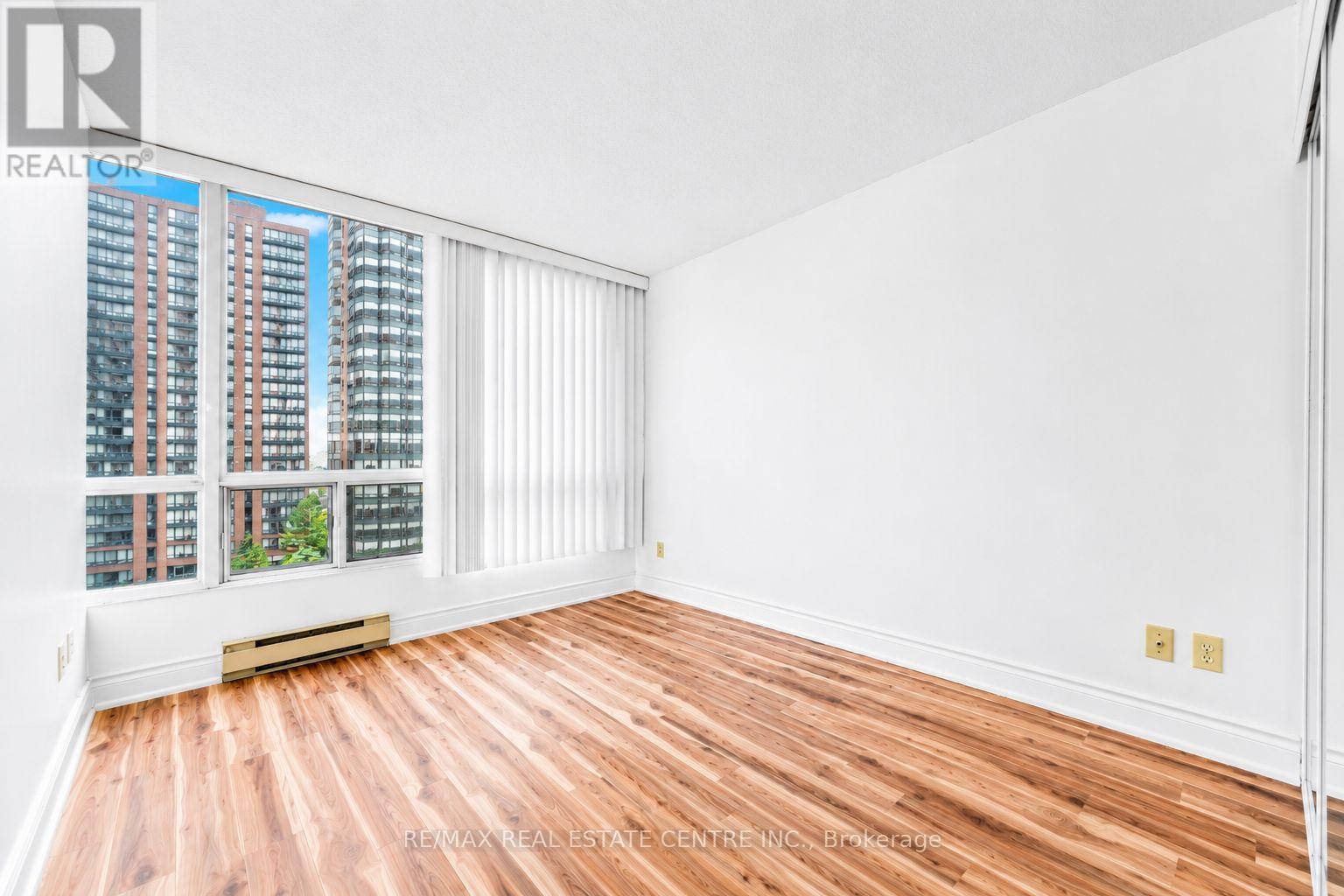 811 - 115 Hillcrest Avenue, Mississauga, Ontario L5B 3Y9 - Photo 23 - W13511560
