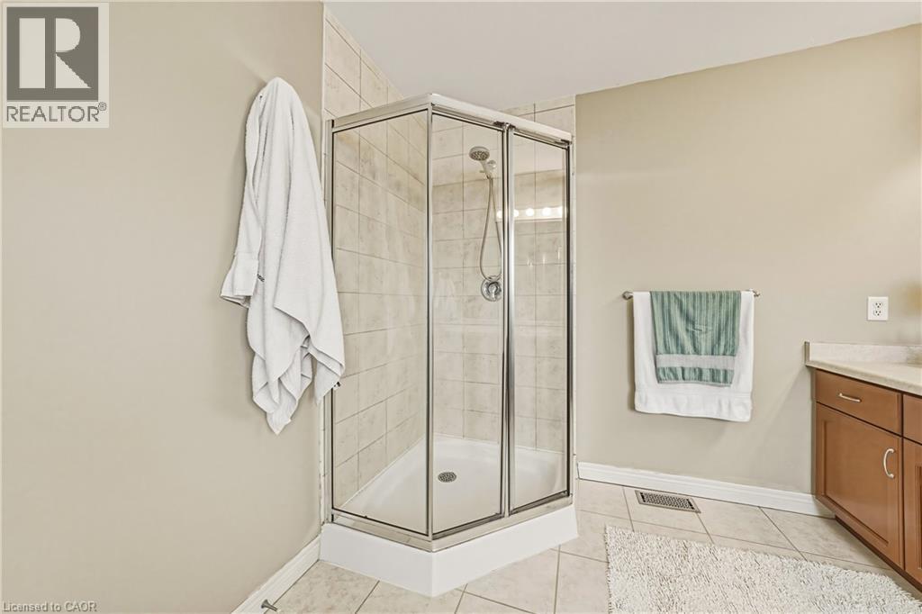120 Valiant Circle, Hamilton, Ontario  L0R 1C0 - Photo 30 - 40809994