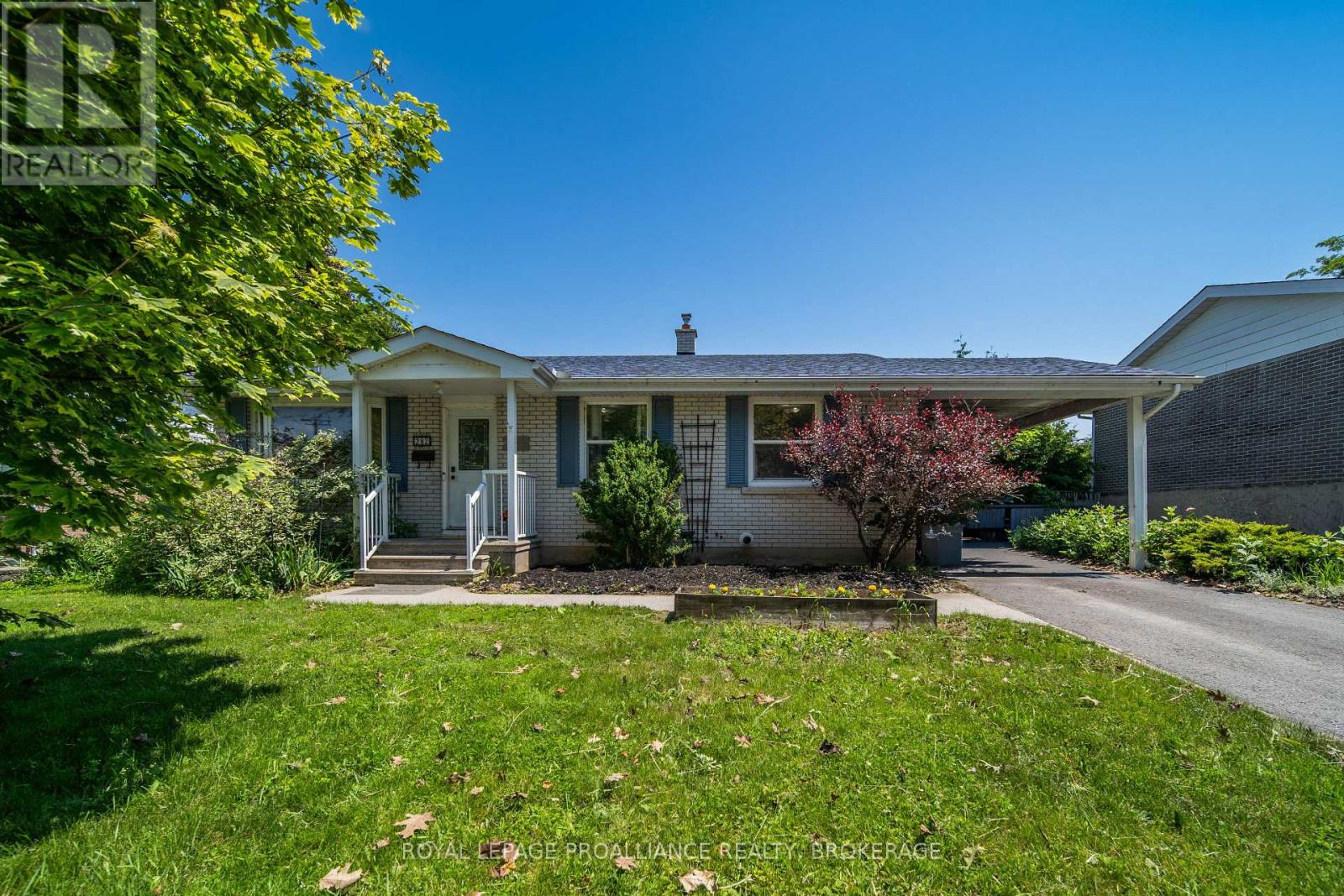 282 Glen Castle Road, Kingston, Ontario  K7M 4N8 - Photo 3 - X13512038