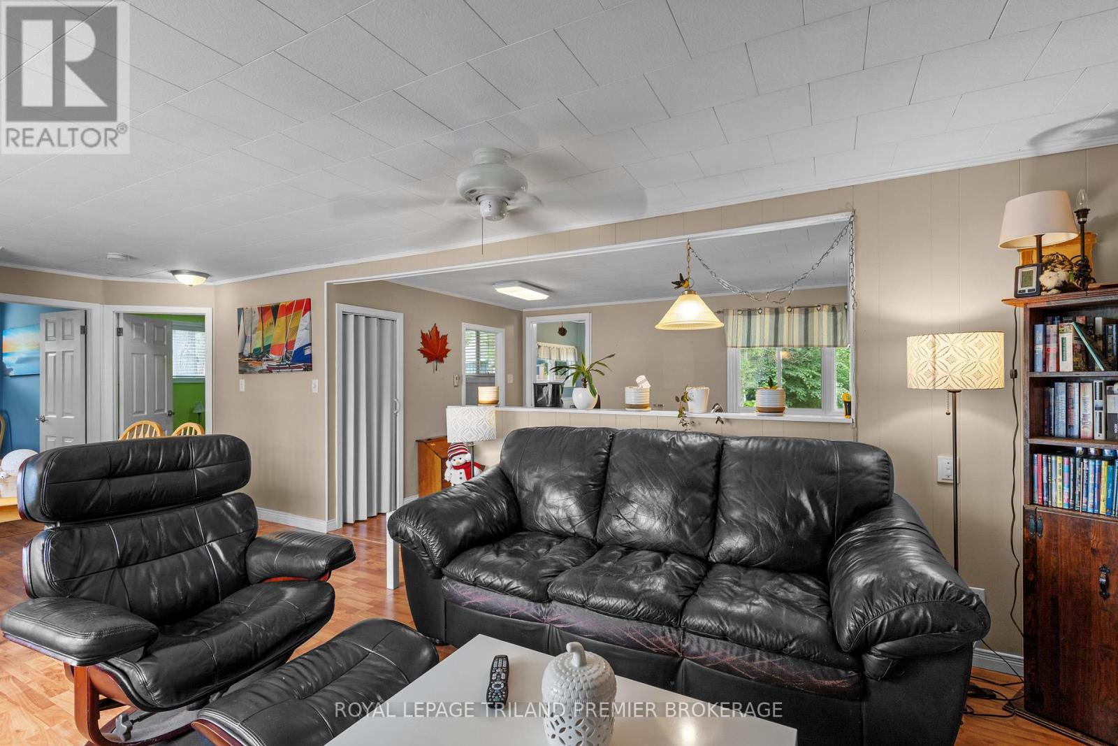 7755 Patrick Street, Lambton Shores, Ontario  N0M 2L0 - Photo 8 - X13511978