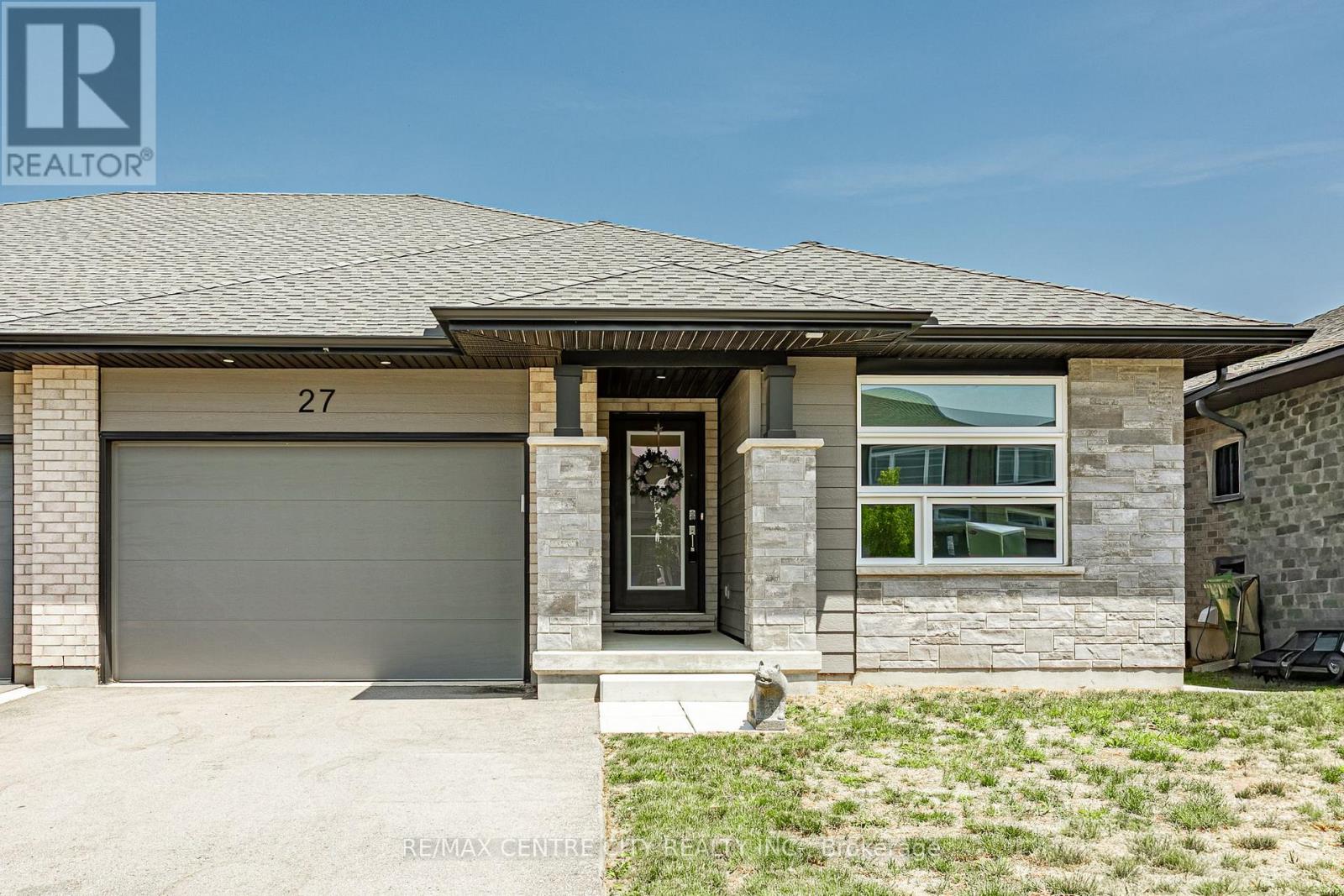 27 Silverleaf Path, St. Thomas, Ontario  N5R 0N6 - Photo 3 - X13512002