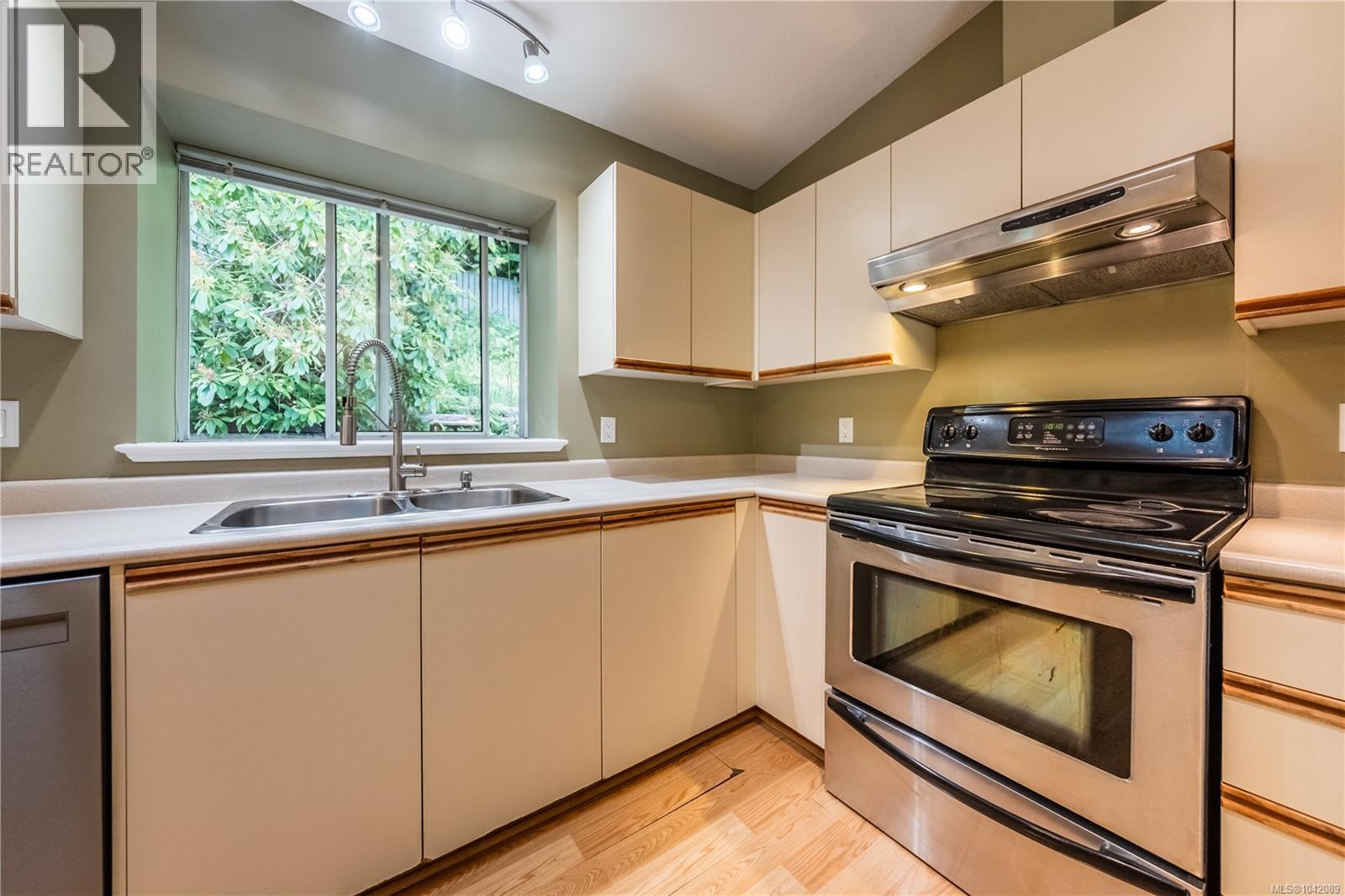 5679 Brookwood Dr, Nanaimo, British Columbia  V9T 5P3 - Photo 13 - 1042089