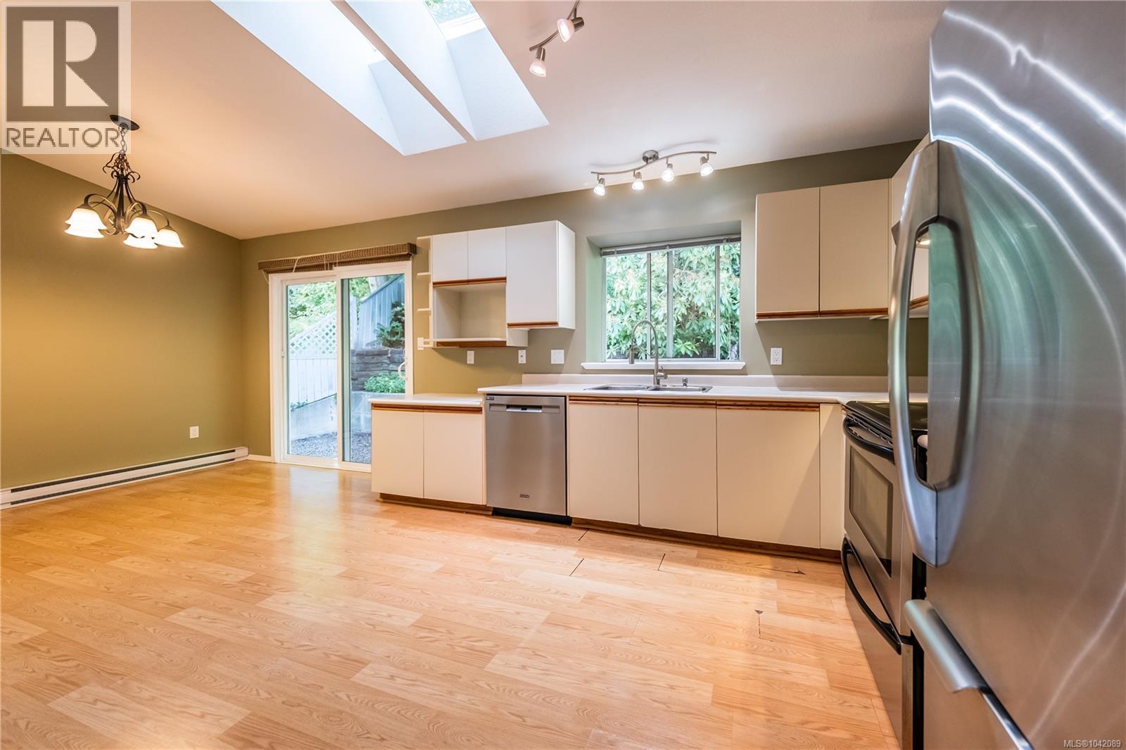 5679 Brookwood Dr, Nanaimo, British Columbia  V9T 5P3 - Photo 15 - 1042089