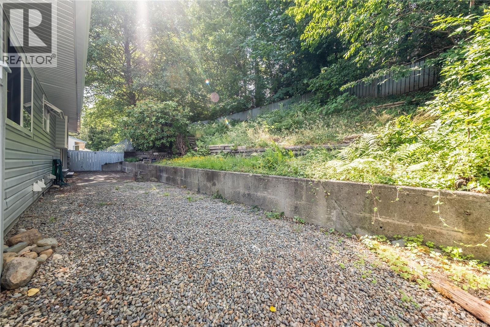 5679 Brookwood Dr, Nanaimo, British Columbia  V9T 5P3 - Photo 17 - 1042089