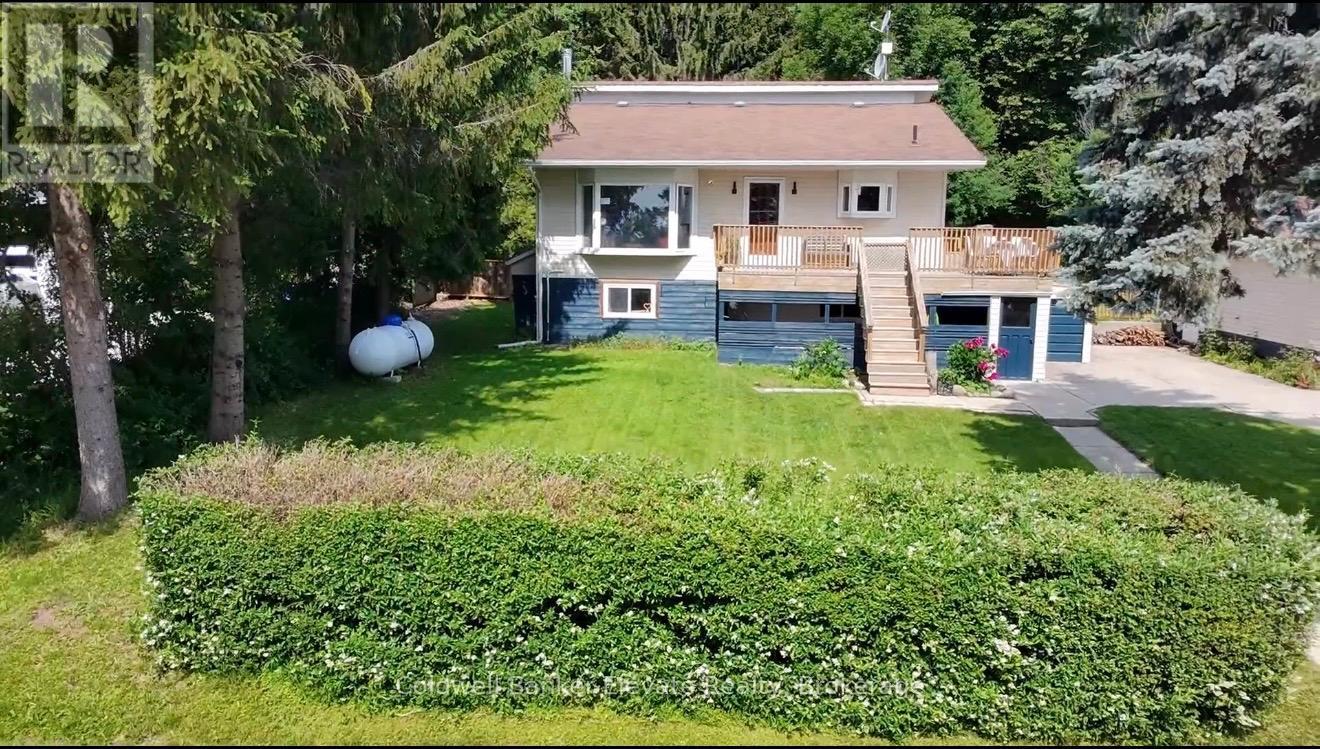 150 Macintosh Drive, Georgian Bluffs, Ontario  N0H 1S0 - Photo 3 - X13042320