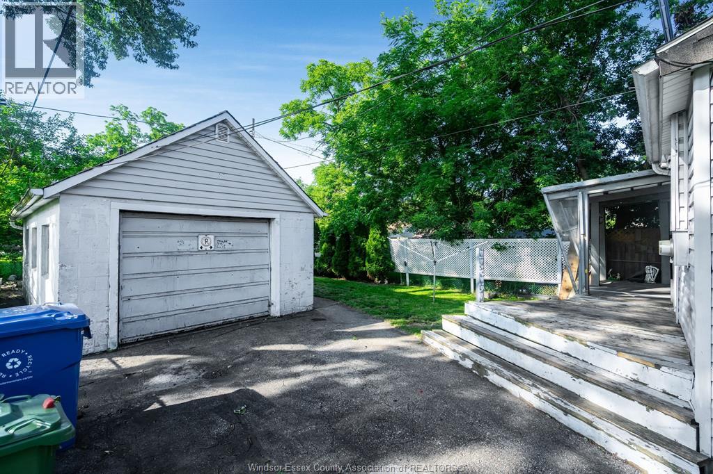 679 Stanley Street, Windsor, Ontario  N8X 3B3 - Photo 30 - 26015778