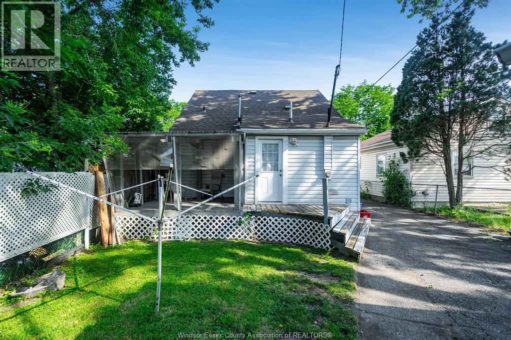 679 Stanley Street, Windsor, Ontario  N8X 3B3 - Photo 32 - 26015778
