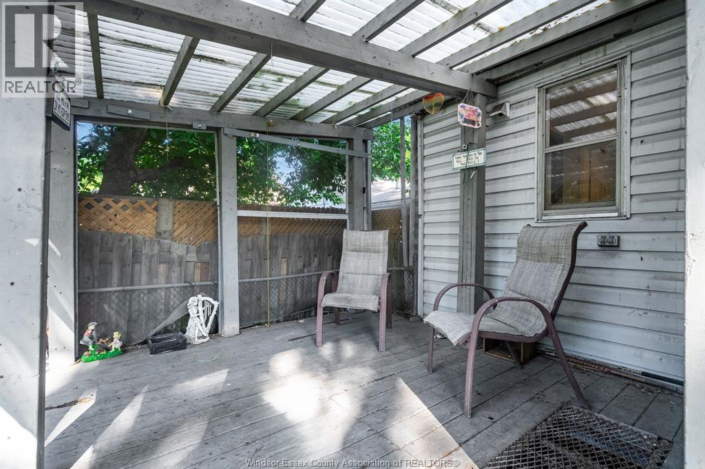 679 Stanley Street, Windsor, Ontario  N8X 3B3 - Photo 34 - 26015778