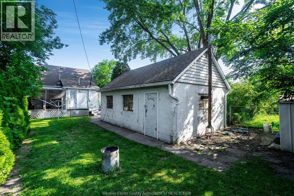 679 Stanley Street, Windsor, Ontario  N8X 3B3 - Photo 39 - 26015778
