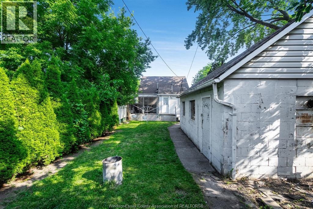 679 Stanley Street, Windsor, Ontario  N8X 3B3 - Photo 40 - 26015778