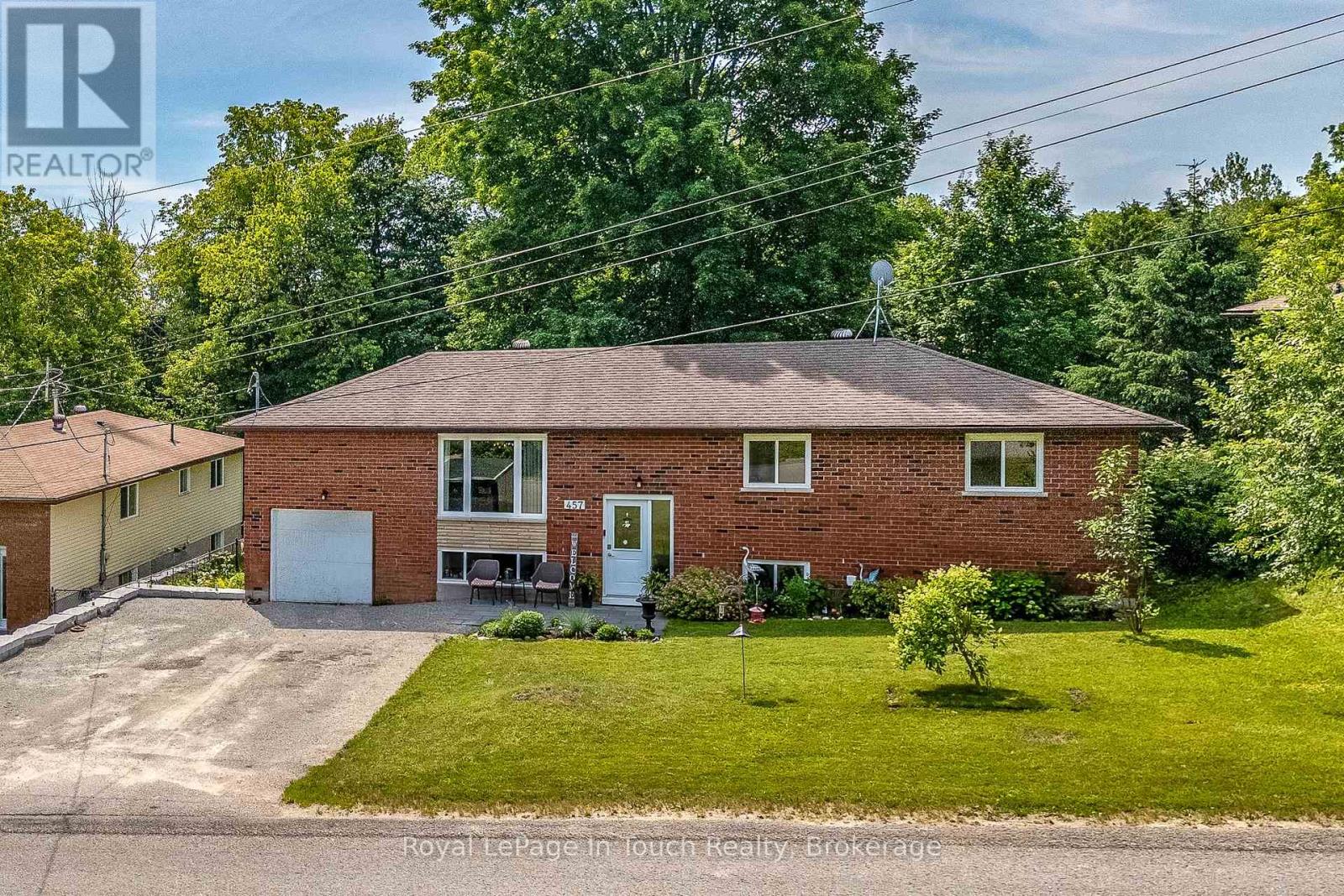 457 Hayes Street, Tay (Port Mcnicoll), Ontario  L0K 1R0 - Photo 1 - S13511744