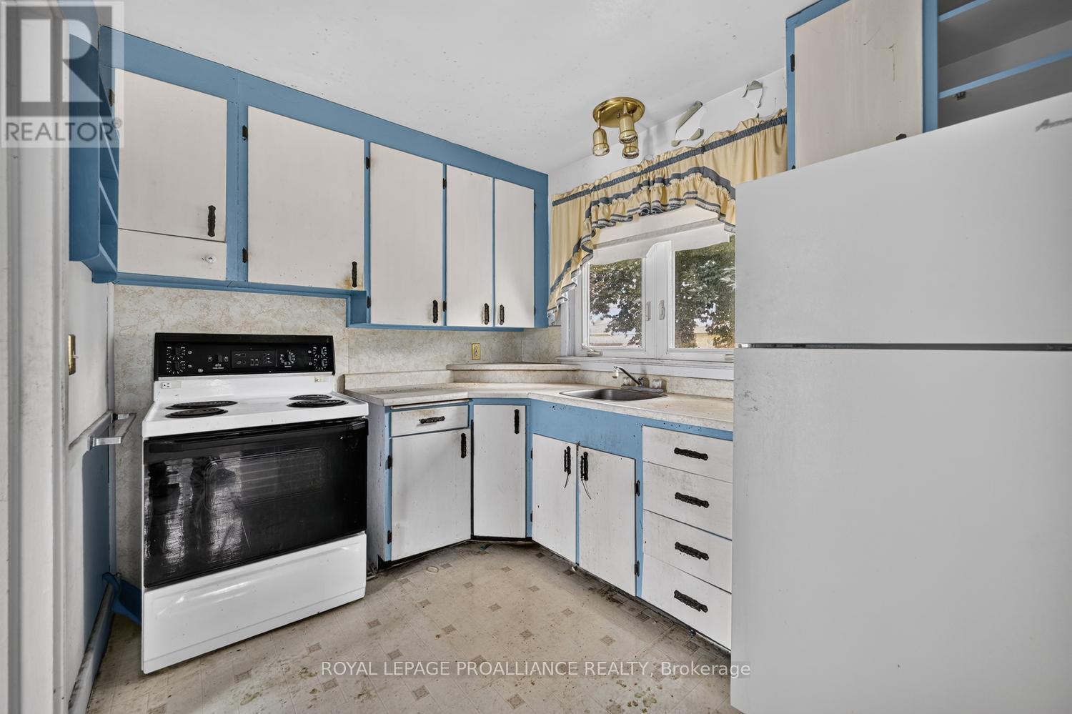 765 Duke Street, Prescott, Ontario  K0E 1T0 - Photo 10 - X13512098