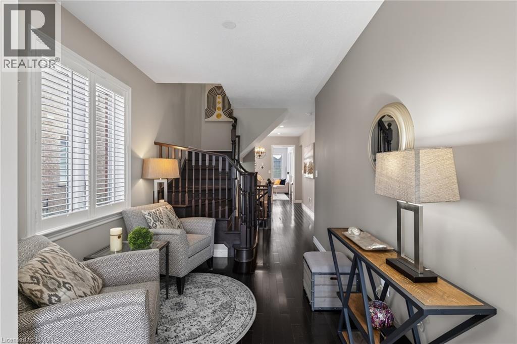21 Summerberry Way, Hamilton, Ontario  L9B 0G2 - Photo 6 - 40844498