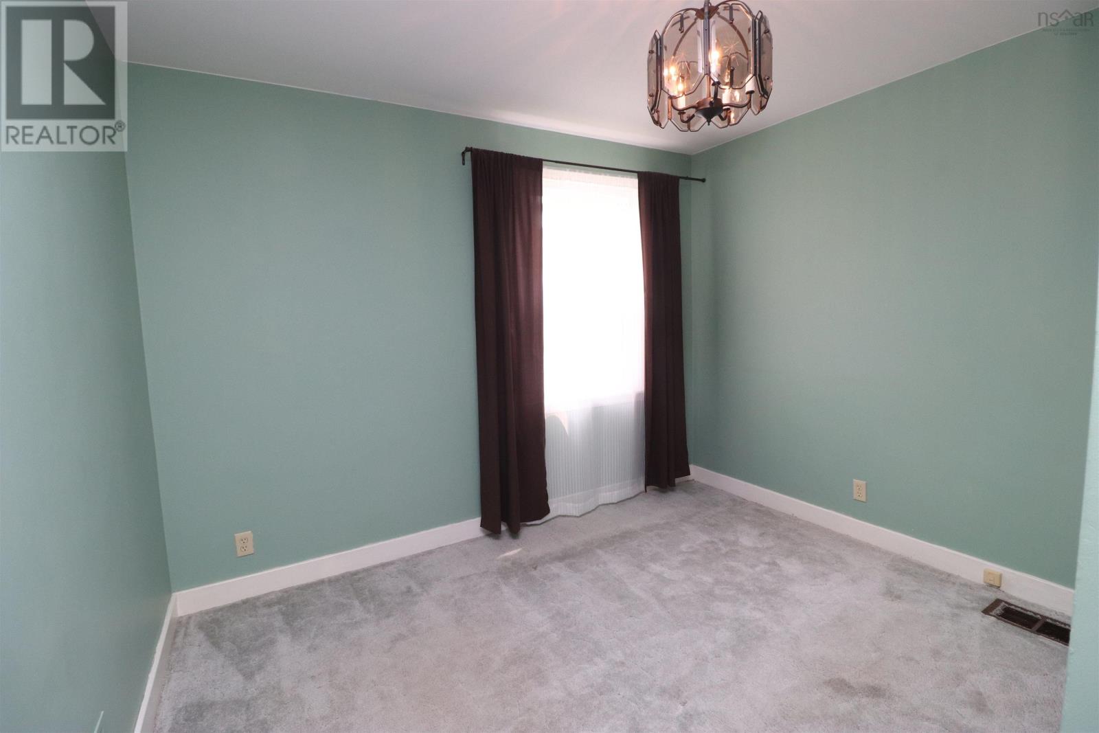 12 Richardson Avenue, Truro, Nova Scotia  B2N 1A2 - Photo 9 - 202616230