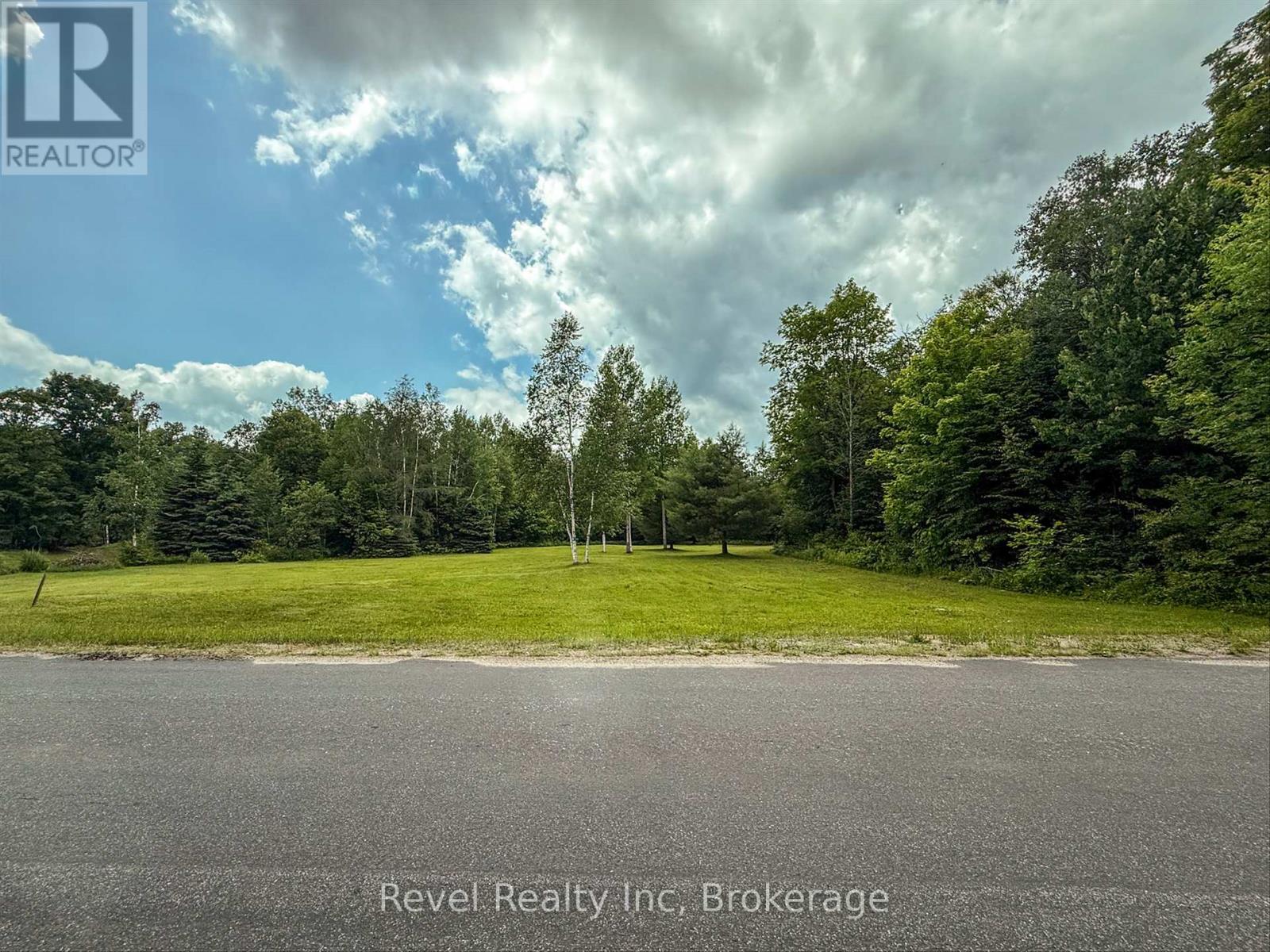 LOT 2 BIRD LAKE ROAD, Bracebridge, Ontario