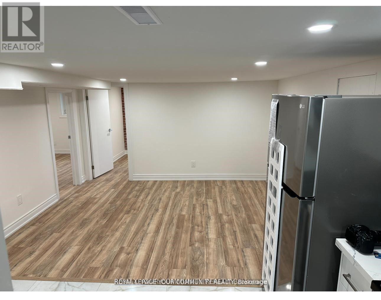 Bsmt - 90 Bevdale Road, Toronto, Ontario M2R 1L7 - Photo 13 - C13511772
