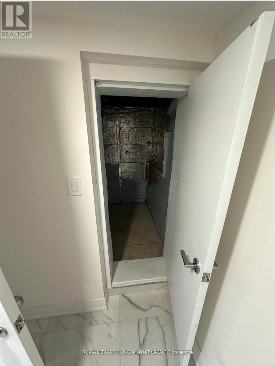 Bsmt - 90 Bevdale Road, Toronto, Ontario M2R 1L7 - Photo 15 - C13511772