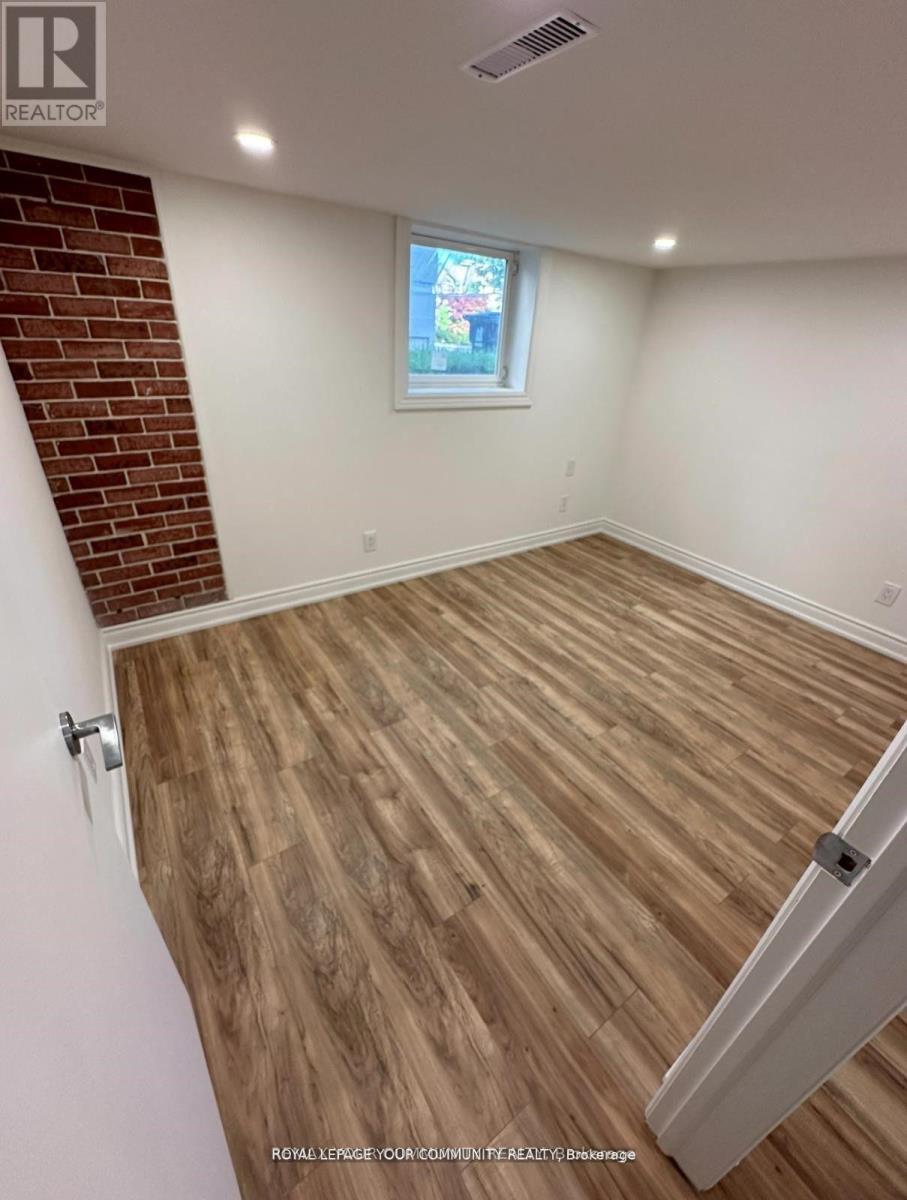 Bsmt - 90 Bevdale Road, Toronto, Ontario M2R 1L7 - Photo 16 - C13511772