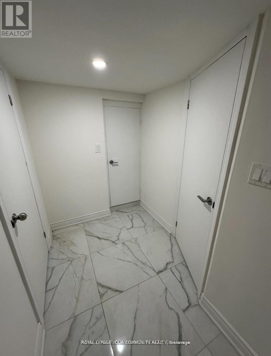 Bsmt - 90 Bevdale Road, Toronto, Ontario M2R 1L7 - Photo 18 - C13511772