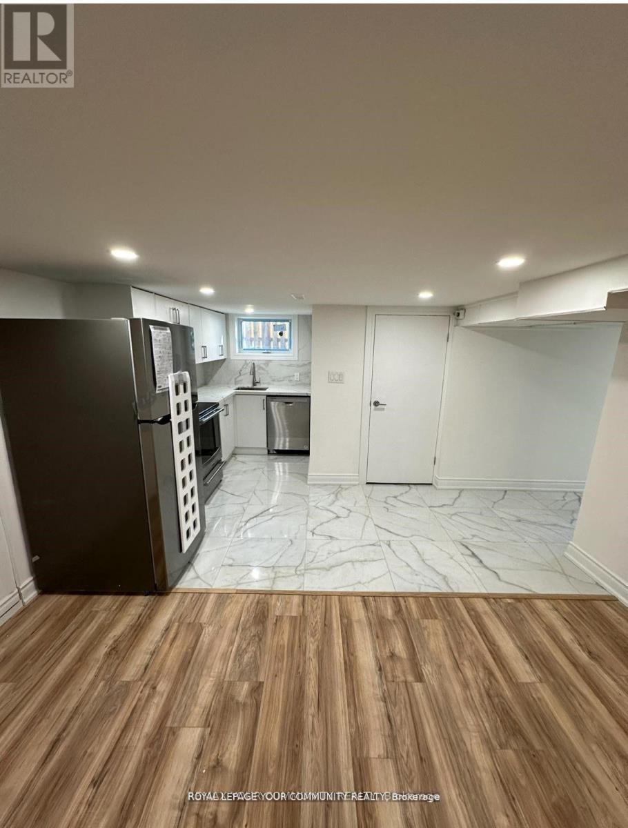 Bsmt - 90 Bevdale Road, Toronto, Ontario M2R 1L7 - Photo 25 - C13511772