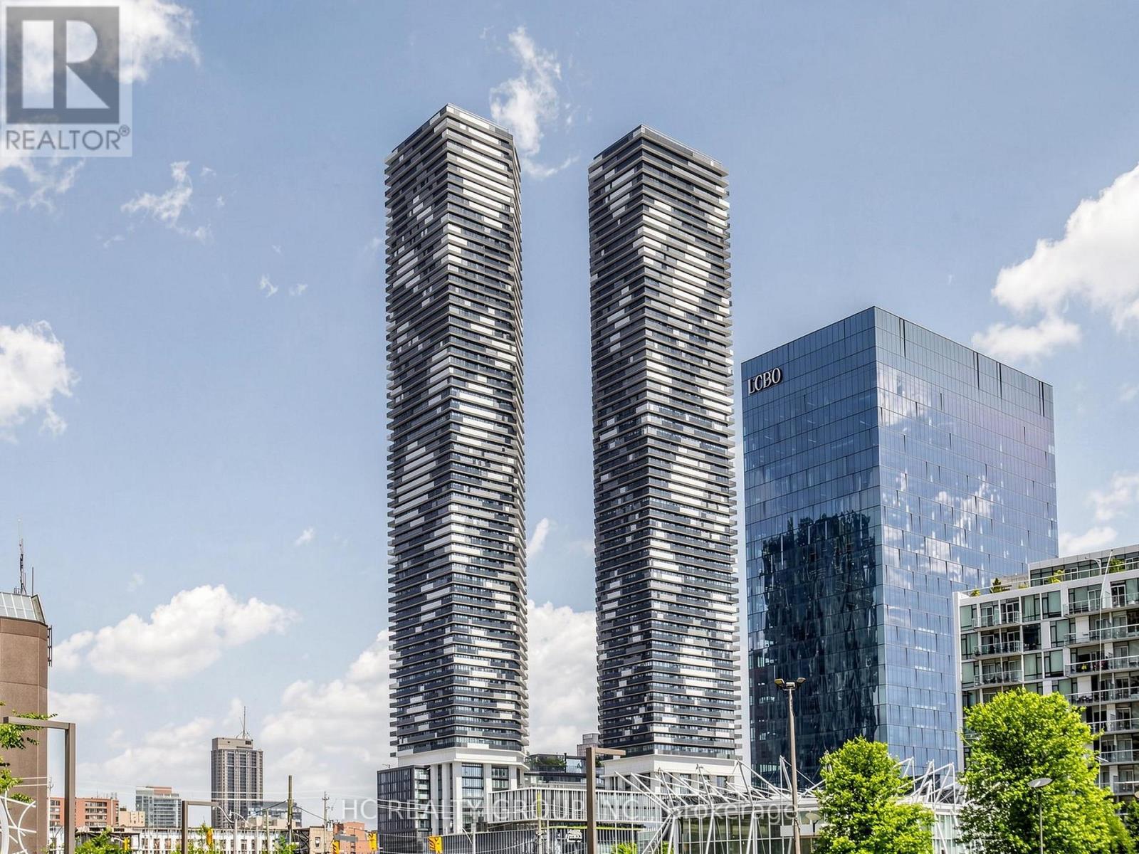 PH203 - 138 DOWNES STREET, Toronto, Ontario