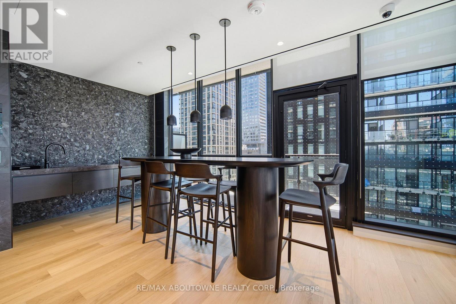 908s - 110 Broadway Avenue, Toronto, Ontario  M4P 1V7 - Photo 18 - C13512030