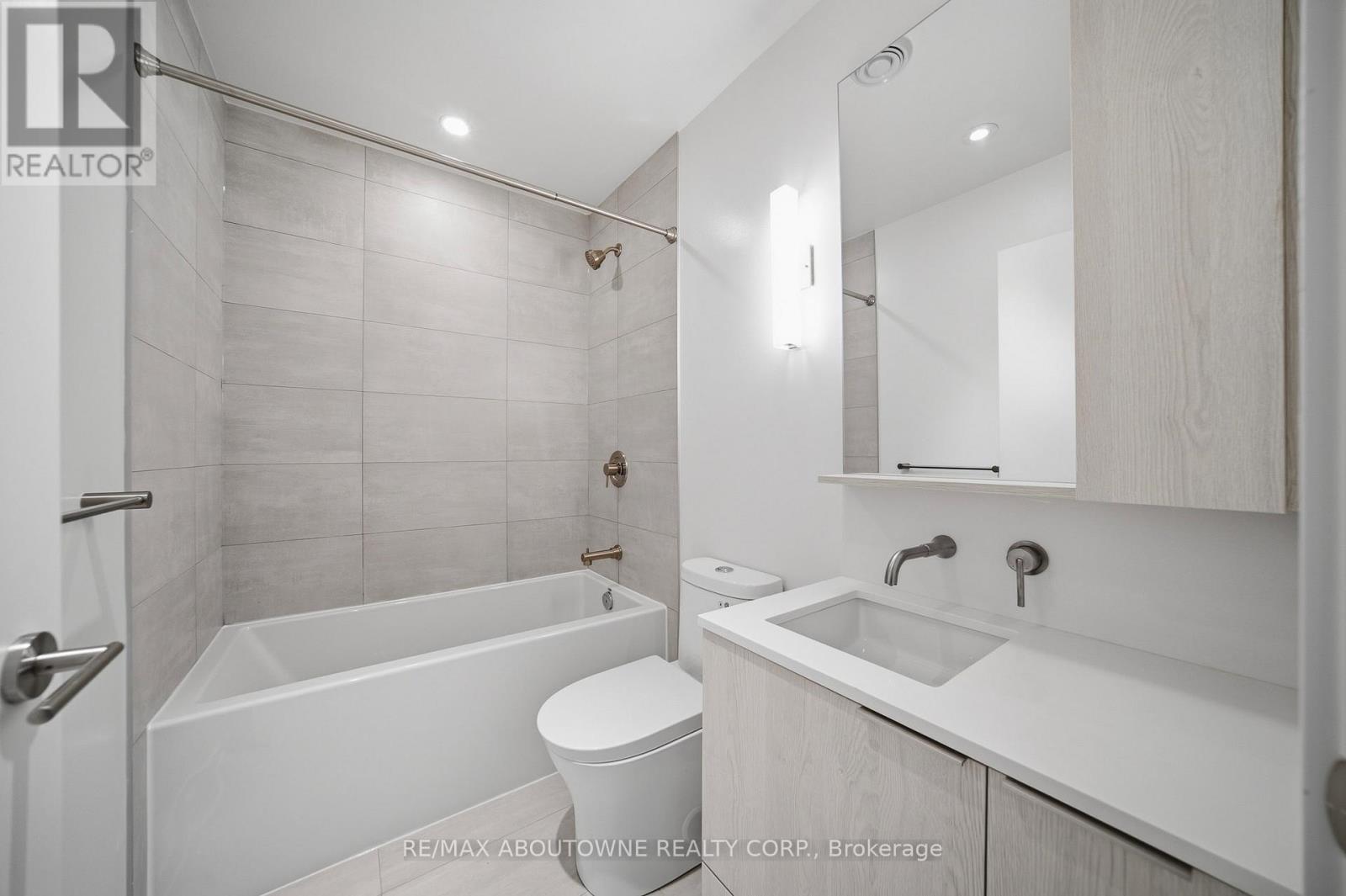 908s - 110 Broadway Avenue, Toronto, Ontario  M4P 1V7 - Photo 9 - C13512030