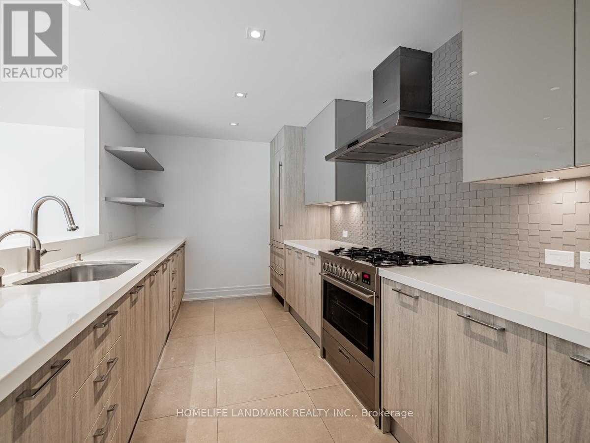 4 Royal Oak Drive, Toronto, Ontario  M3C 2M2 - Photo 16 - C13512062