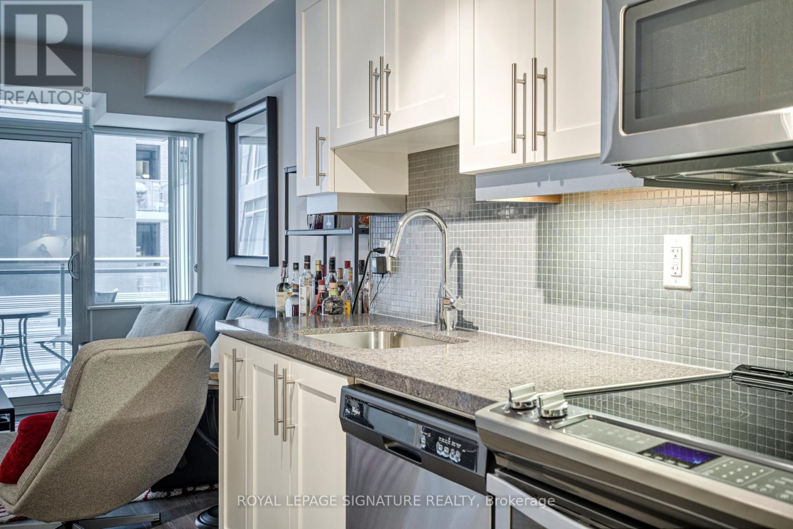 531 - 525 Adelaide Street W, Toronto, Ontario M5V 0N7 - Photo 7 - C13512086
