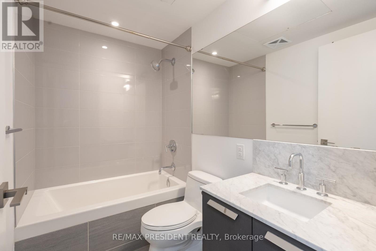 2715 - 50 Charles Street E, Toronto, Ontario  M4Y 0C3 - Photo 7 - C13512092
