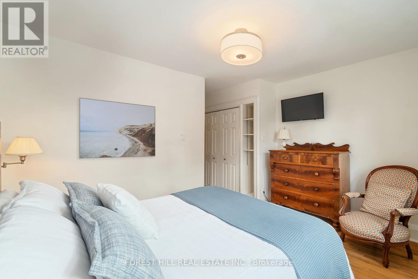 243 Woburn Avenue, Toronto, Ontario  M5M 1L1 - Photo 18 - C13512116
