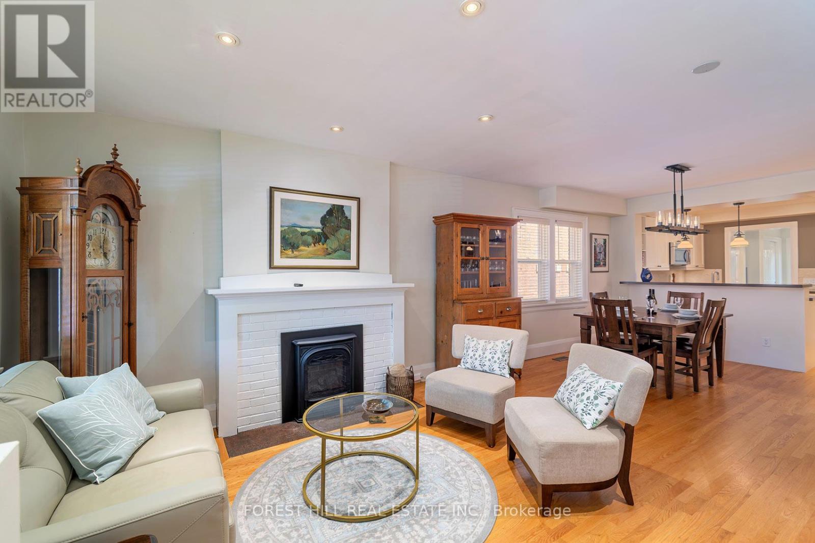 243 Woburn Avenue, Toronto, Ontario  M5M 1L1 - Photo 7 - C13512116