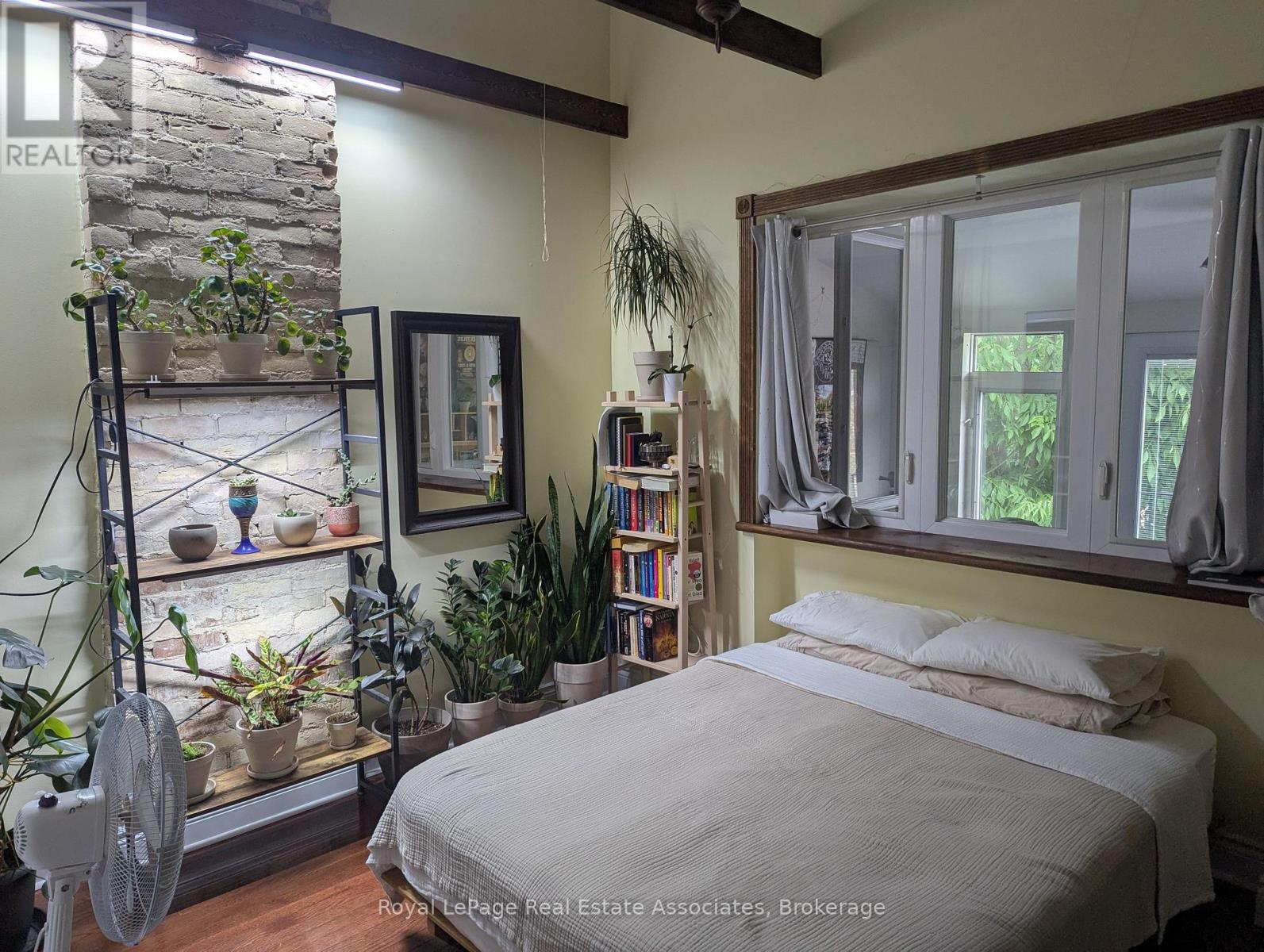Mn&2nd - 52 Ashdale Avenue, Toronto, Ontario  M4L 2Y7 - Photo 10 - E13511836