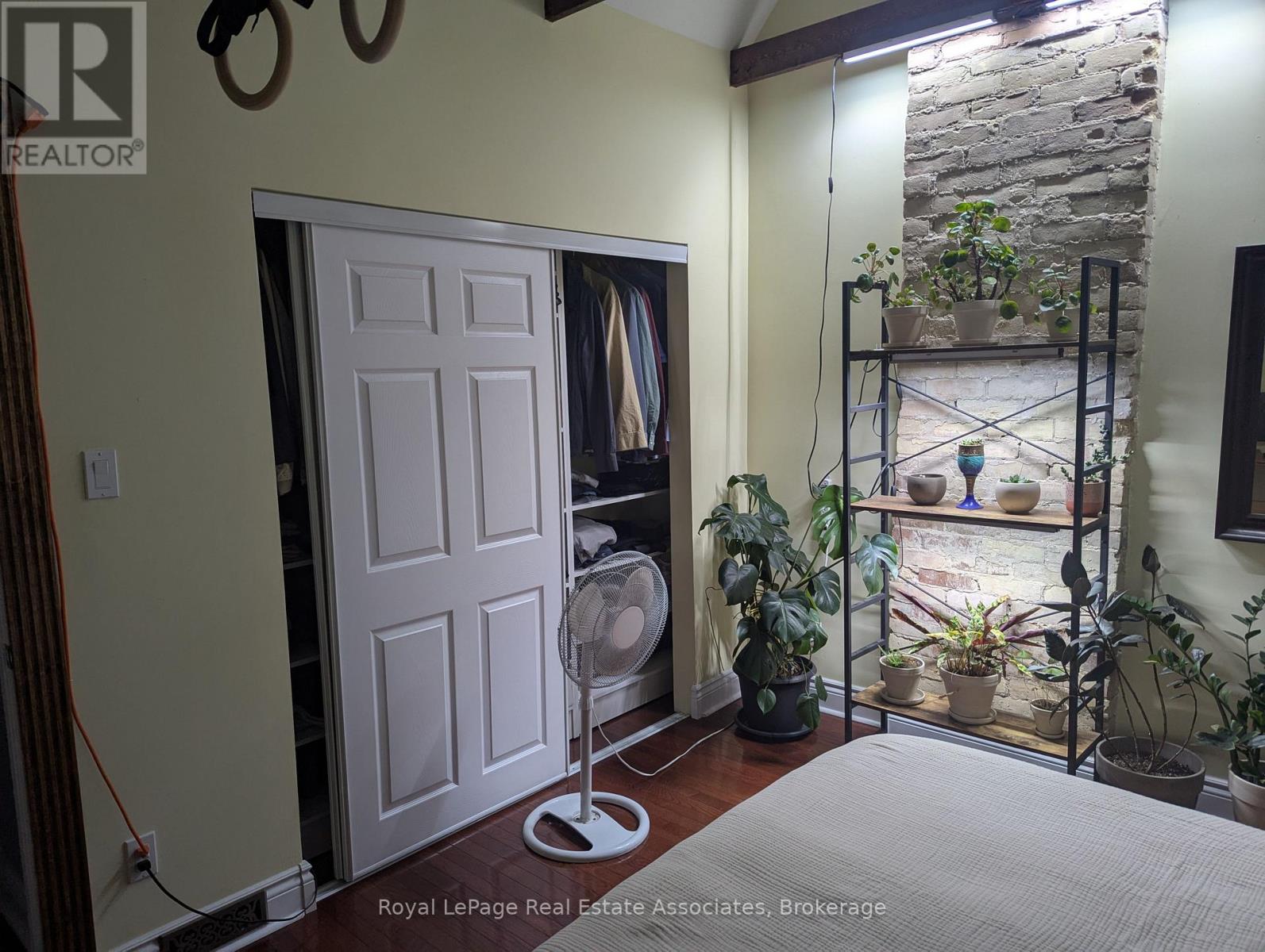 Mn&2nd - 52 Ashdale Avenue, Toronto, Ontario  M4L 2Y7 - Photo 12 - E13511836