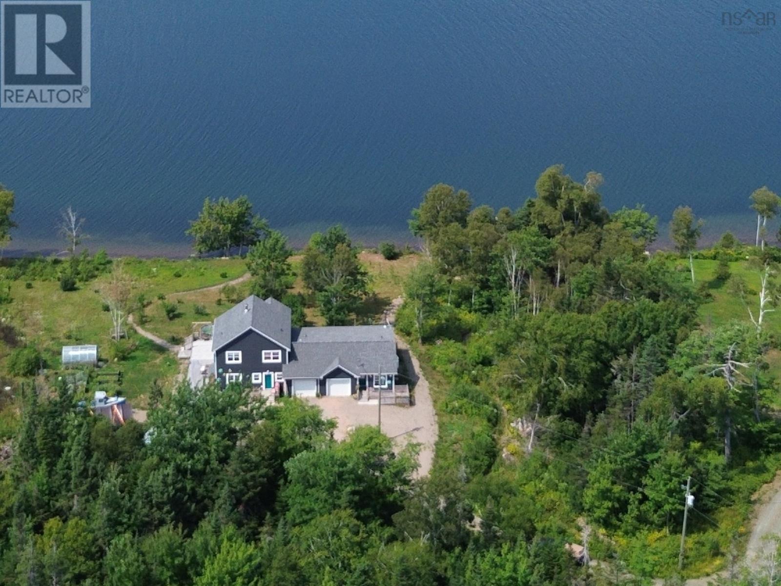242 Rodney Drive, Malagawatch, Nova Scotia  B0E 2Y0 - Photo 11 - 202604100