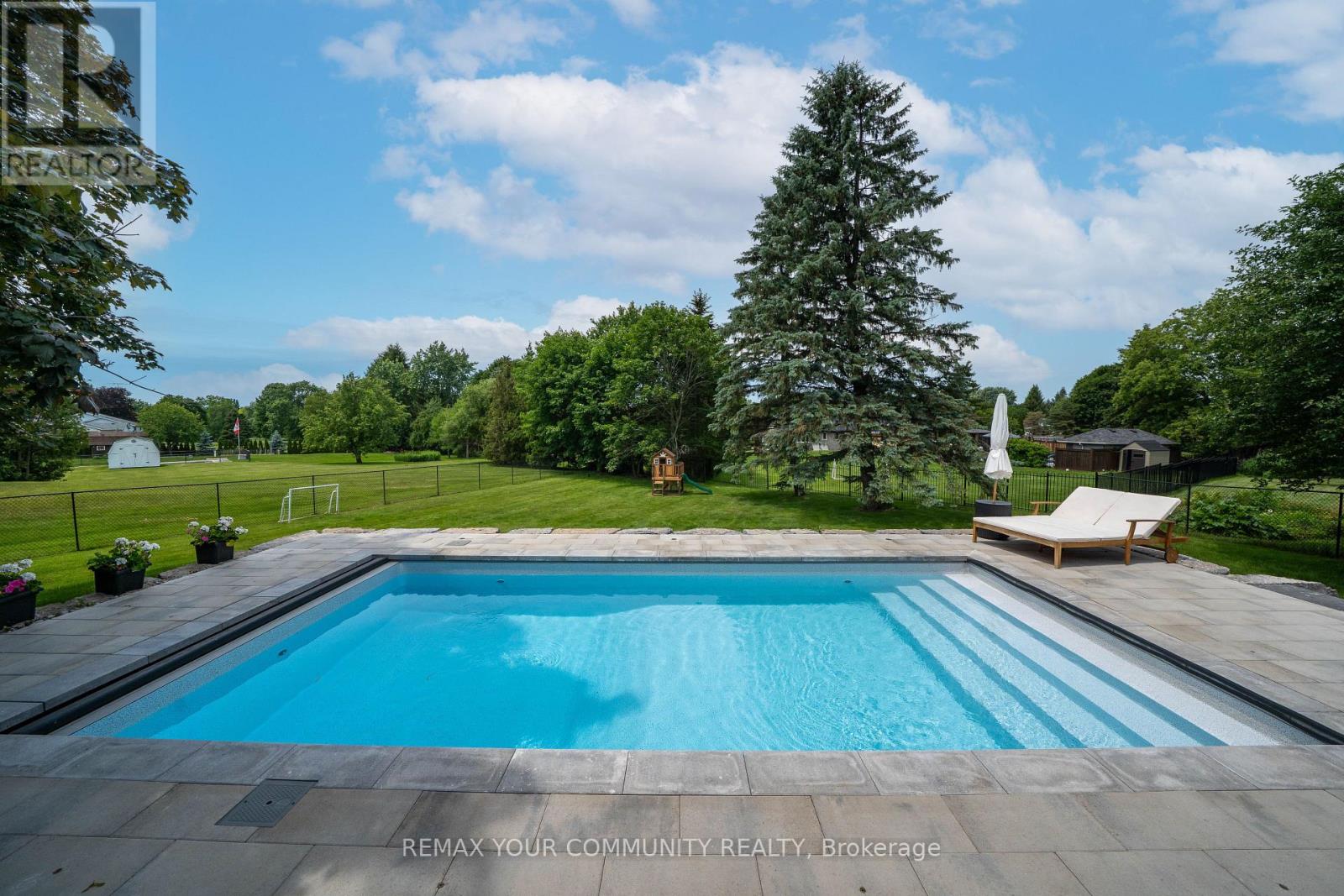 72 Cook Drive, King, Ontario  L7B 0E5 - Photo 35 - N13511774