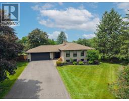 72 COOK DRIVE, King, Ontario