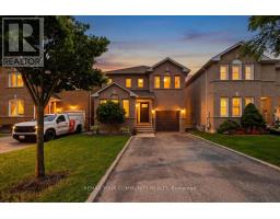 202 MATTHEW DRIVE, Vaughan, Ontario