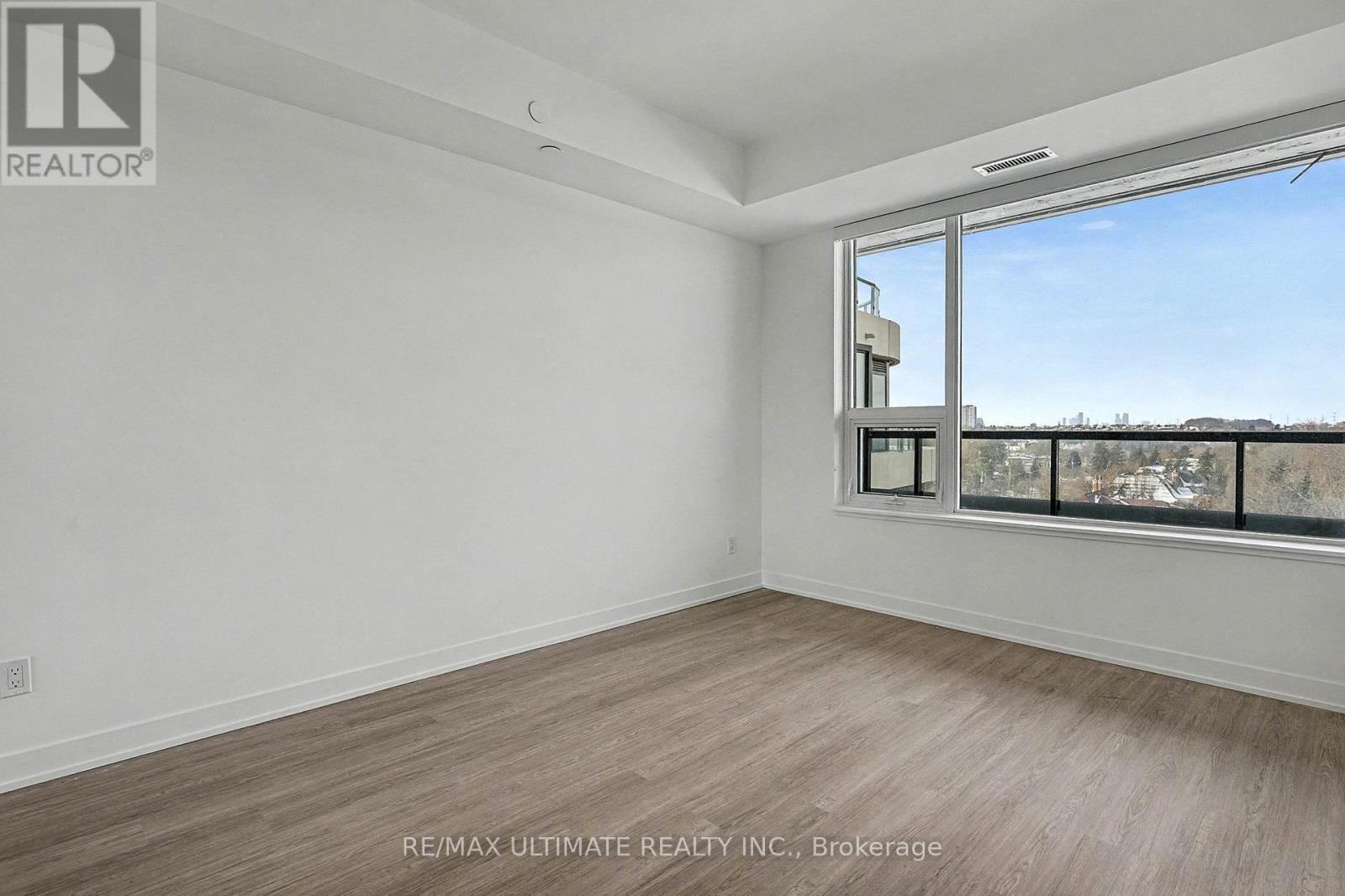 727 - 8188 Yonge Street, Vaughan, Ontario L4J 1W5 - Photo 4 - N13511926