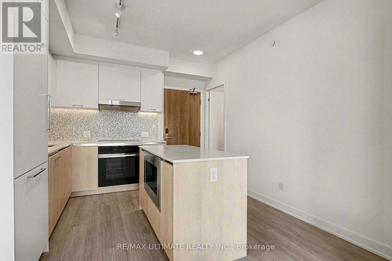 727 - 8188 Yonge Street, Vaughan, Ontario L4J 1W5 - Photo 7 - N13511926