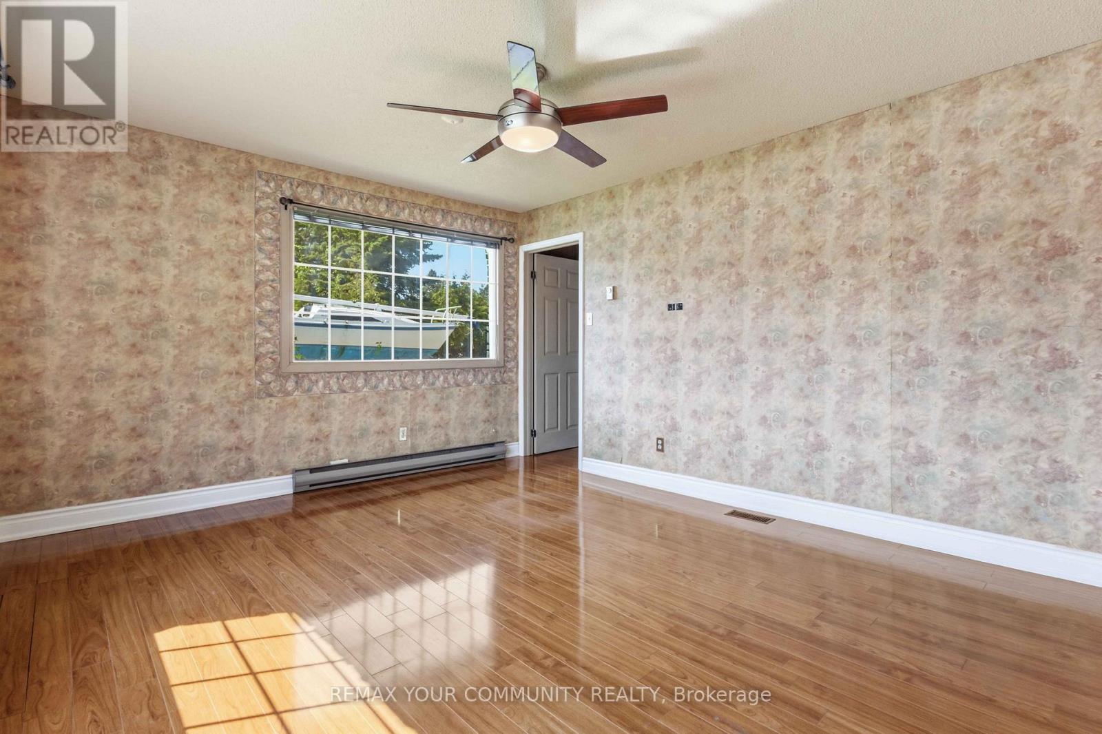 314 The Queensway S, Georgina, Ontario L4P 2B7 - Photo 29 - N13512060